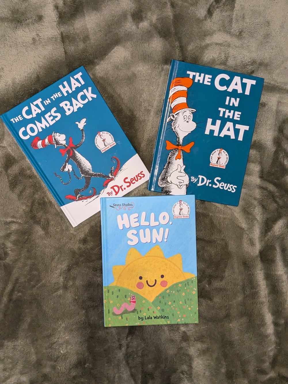 Dr. Seuss The Cat in the Hat + Comes Back & Hello, Sun! - Blue Covers